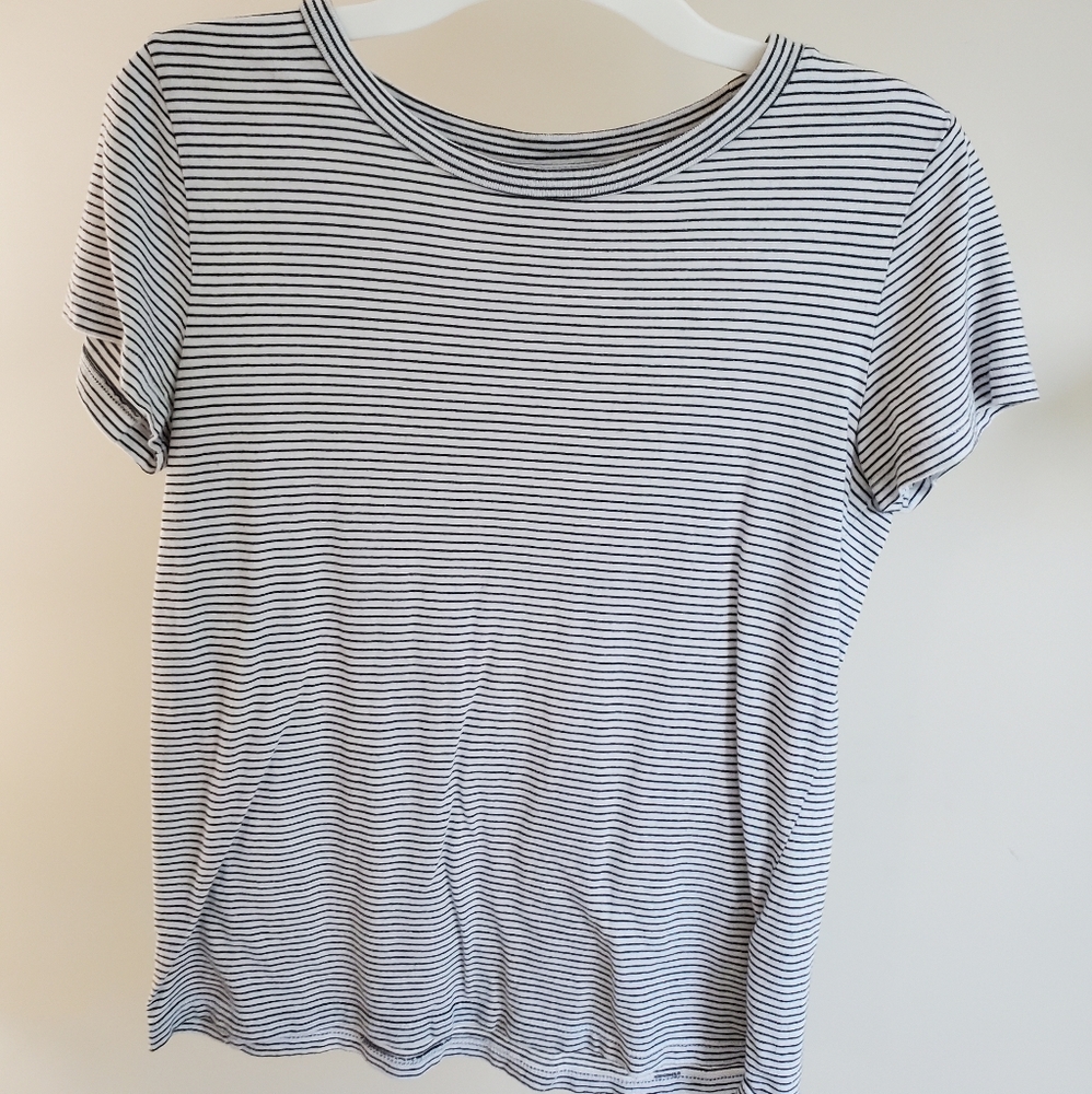 Black and white striped short sleeve shirt